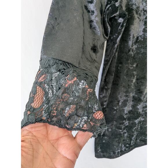 Belah & Codey Vamp Goth Black Velvet Keyhole Neck Metal Rhinestone XL Top Y2K - Picture 4 of 10